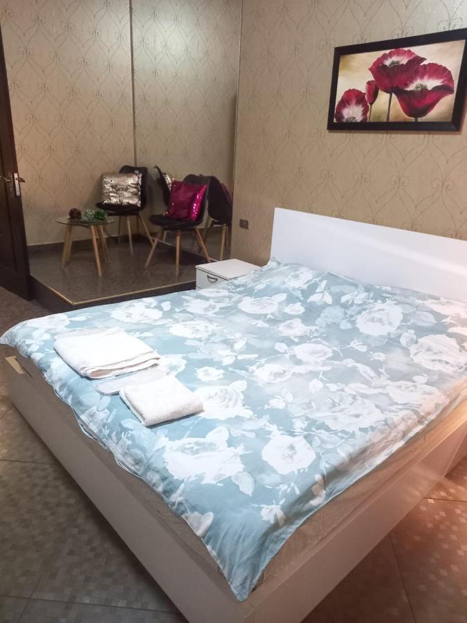 Hotel 6 Old Tbilisi Bagian luar foto
