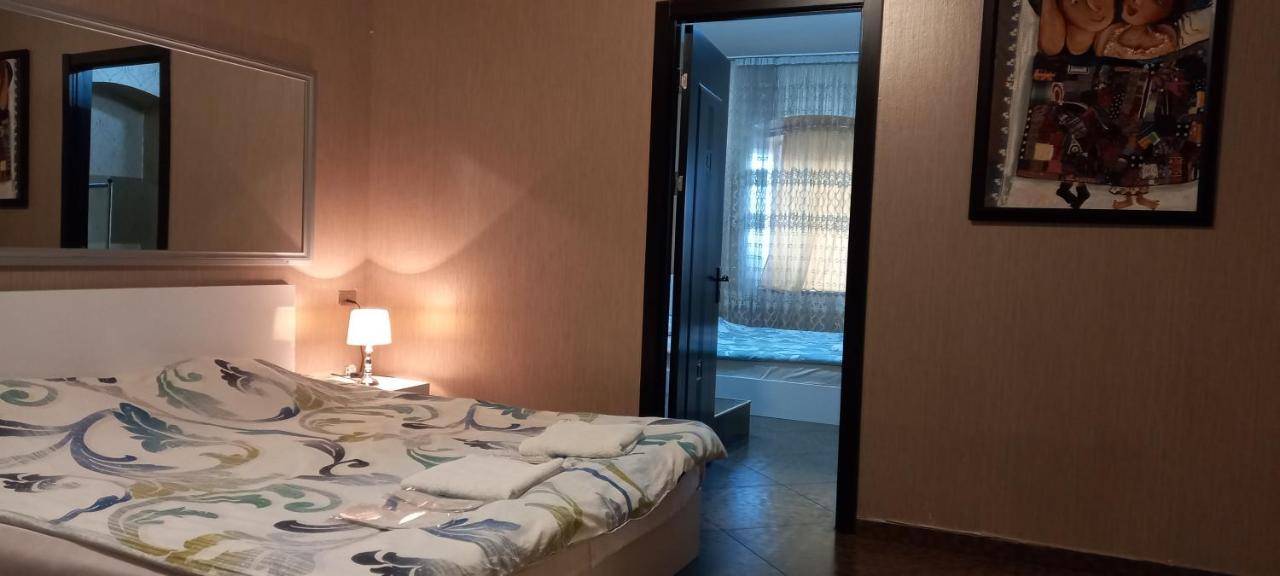 Hotel 6 Old Tbilisi Bagian luar foto